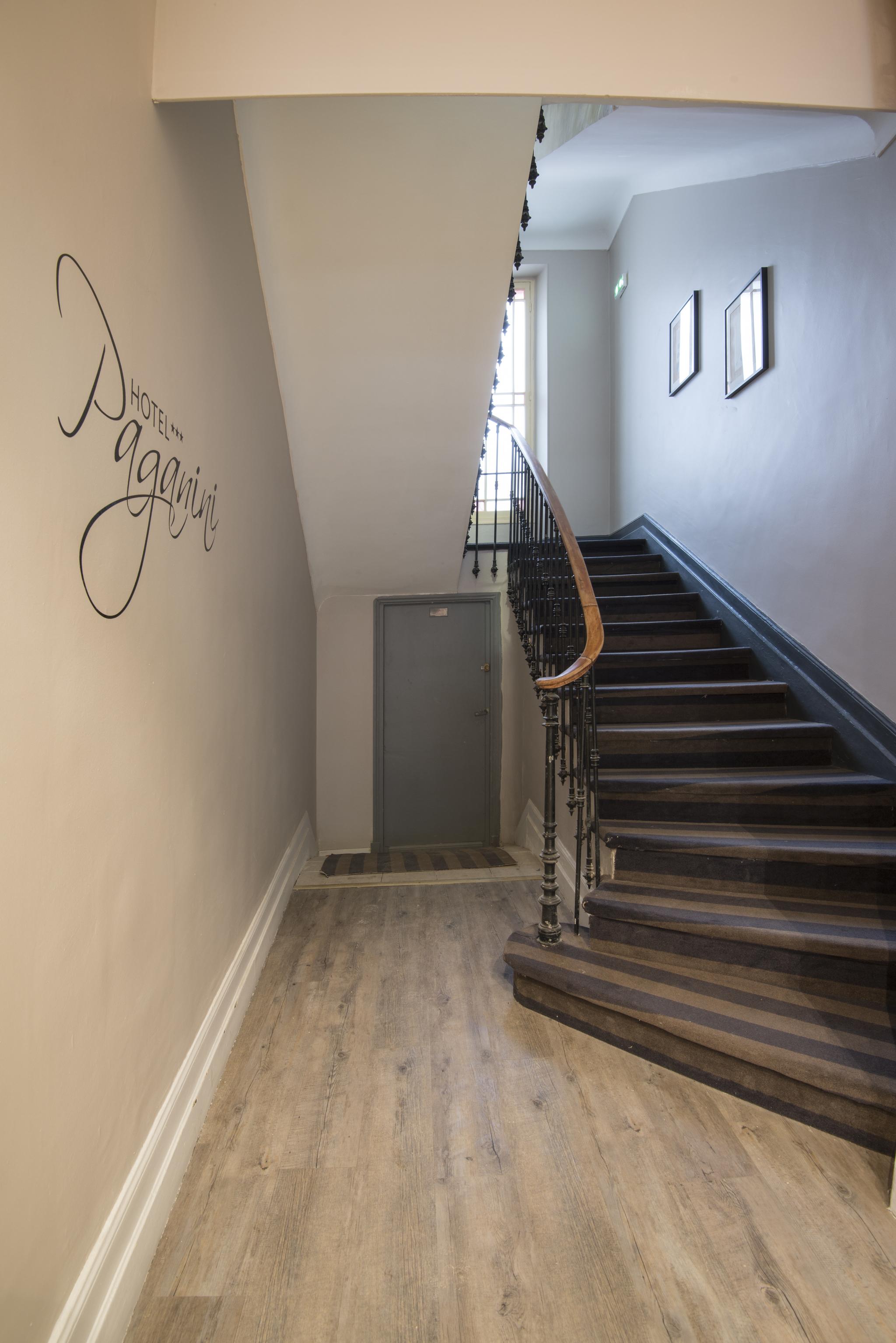 Hotel Paganini Ницца Экстерьер фото